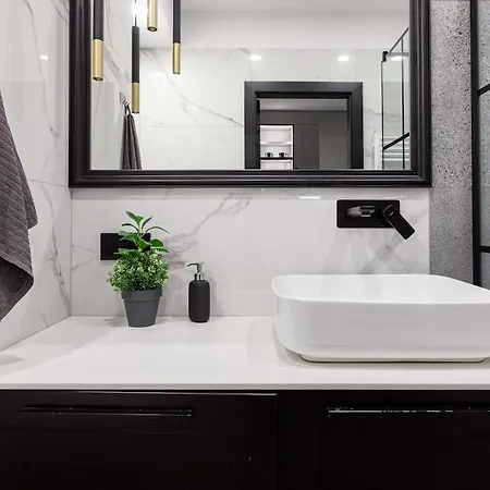 Апартаменты Close-urban Chic - Cozy And Modern Apartment- Jana Pawla Вроцлав