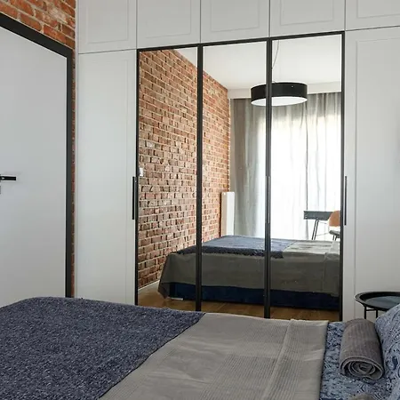 Апартаменты Close-urban Chic - Cozy And Modern Apartment- Jana Pawla Вроцлав